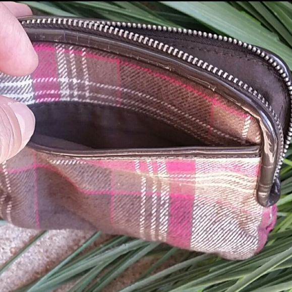 Aeropostale Wallet - Picture 5 of 8